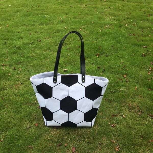 2019 brand fashion new arrival wholesale blanks canvas sport bag soccer tote white color with zipper pocket inside dom103294
2019 brand fashion new arrival wholesale blanks canvas sport bag soccer tote white color with zipper pocket inside dom103294