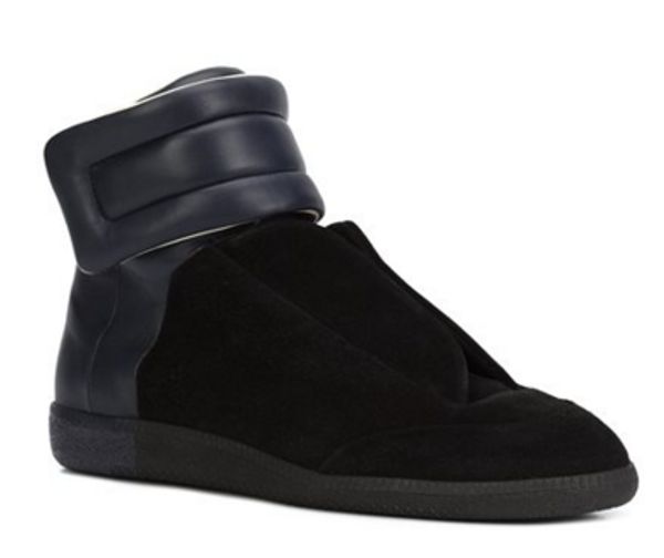 new kanye west sneakers high luxuries genuine leather men's fashion casual shoe - 38-46 ing, Black
new kanye west sneakers high luxuries genuine leather men's fashion casual shoe - 38-46 ing, Black