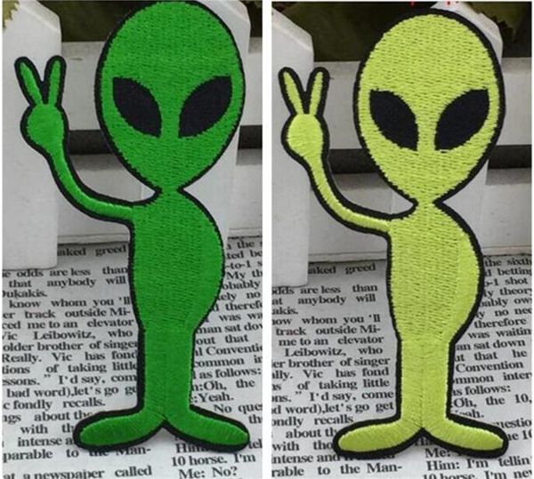 1.6-дюймовый мир чужеродных НЛО летающая тарелка Roswell вышитые патч железа на патчи
1.6-дюймовый мир чужеродных НЛО летающая тарелка Roswell вышитые патч железа на патчи