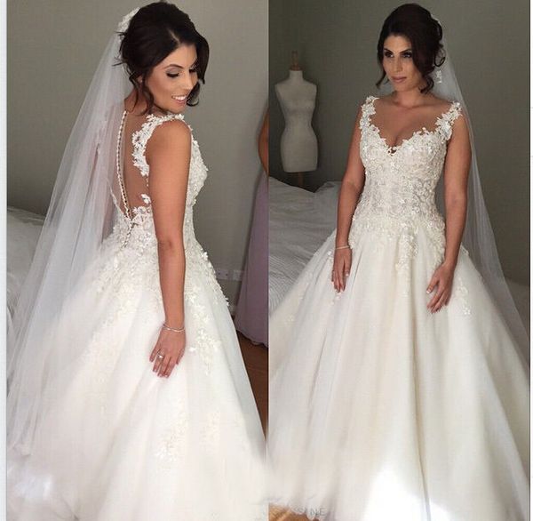 lace backless sheer crew neck wedding dress beaded sweetheart covered buttons straps applique bridal gowns vestidos de novia, White
lace backless sheer crew neck wedding dress beaded sweetheart covered buttons straps applique bridal gowns vestidos de novia, White