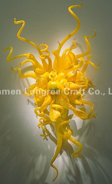 modern wall mounted blown glass wall art flower murano glass shade european style glass wall lamp with led bulbs
modern wall mounted blown glass wall art flower murano glass shade european style glass wall lamp with led bulbs
