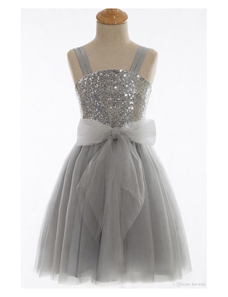 actual image saprkly flower girl dresses for wedding silver sequins bow tulle soaghetti straps long kids birthday party dresses, White;blue
actual image saprkly flower girl dresses for wedding silver sequins bow tulle soaghetti straps long kids birthday party dresses, White;blue
