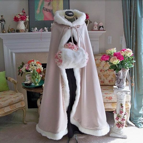 customise latest hooded with faux fur trim short for bride winter wedding cloak cape selling, White
customise latest hooded with faux fur trim short for bride winter wedding cloak cape selling, White