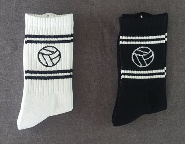 Gosha Football Embroidered Socks Pure Color Cotton Socks Man And Women's Sock White And Black
Gosha Football Embroidered Socks Pure Color Cotton Socks Man And Women's Sock White And Black