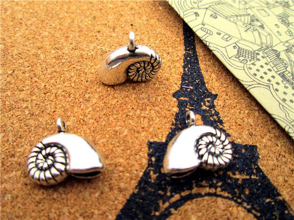 30pcs--seashell charms antique tibetan silver 2 sided seashell charms pendants 13x15mm, Bronze;silver
30pcs--seashell charms antique tibetan silver 2 sided seashell charms pendants 13x15mm, Bronze;silver