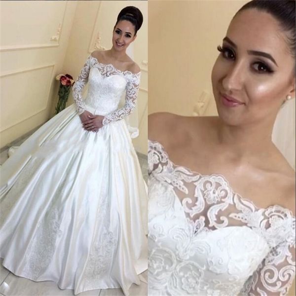 arabic lace beaded wedding dress long sleeves bateau neck off the shoulder ball gown bridal dresses satin vintage wedding gowns, White
arabic lace beaded wedding dress long sleeves bateau neck off the shoulder ball gown bridal dresses satin vintage wedding gowns, White