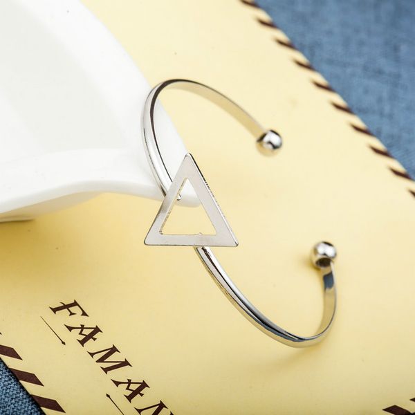 hollowed out triangle charm bangles women adjustable opening bracelets gold silver black alloy bracelets geometric bangles
hollowed out triangle charm bangles women adjustable opening bracelets gold silver black alloy bracelets geometric bangles