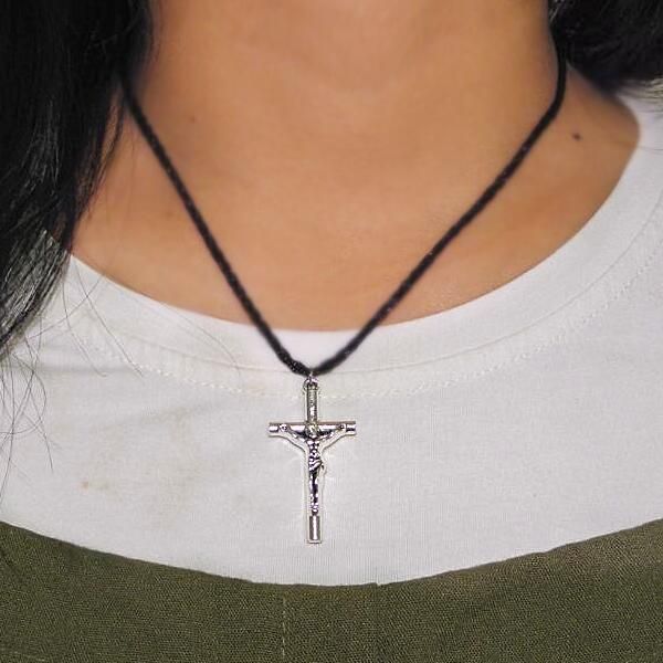 vintage tibetan silver jesus cross pendant necklaces clavicle chain short stylish women men xmas gifts 20pcs
vintage tibetan silver jesus cross pendant necklaces clavicle chain short stylish women men xmas gifts 20pcs