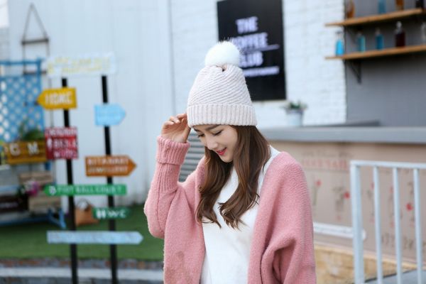 winter fur hat for women real raccoon fox fur beanies cap wool cashmere knitted hat 2016 new arrival fashion snow cap, Blue;gray
winter fur hat for women real raccoon fox fur beanies cap wool cashmere knitted hat 2016 new arrival fashion snow cap, Blue;gray