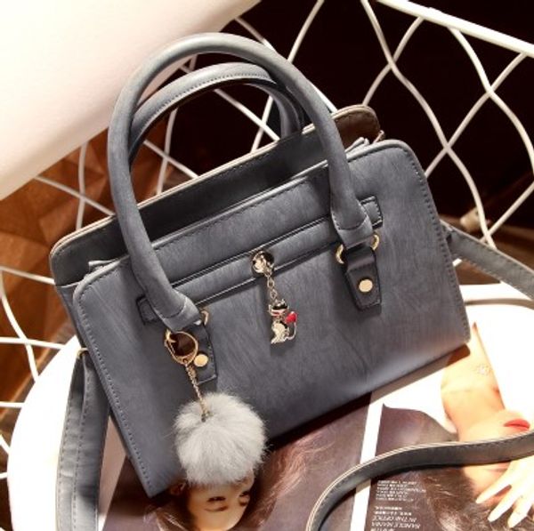 2017. fashion casual bag. women's bags. handbag. small. pu. soft. monochromatic. cross body.shoulder bags.totes
2017. fashion casual bag. women's bags. handbag. small. pu. soft. monochromatic. cross body.shoulder bags.totes