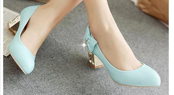 2016 spring and autumn in the documentary shoes with thick sweet diamond high-heeled shoes big yards furuisource, Black
2016 spring and autumn in the documentary shoes with thick sweet diamond high-heeled shoes big yards furuisource, Black