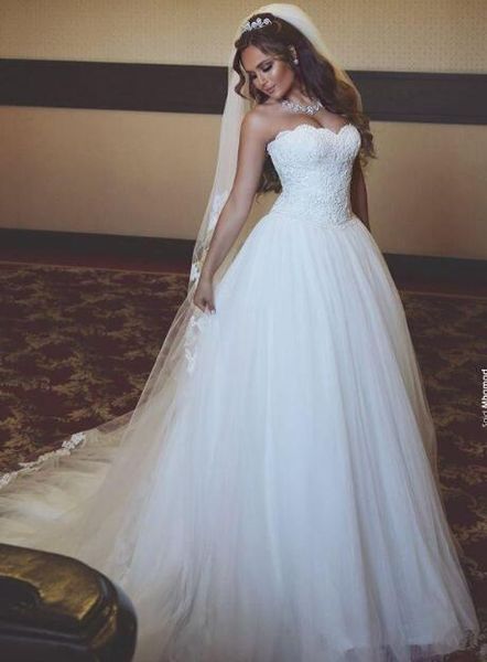 vintage design ball gown wedding dresses sweetheart lace tulle sweep train luxury bridal gowns custom size, White
vintage design ball gown wedding dresses sweetheart lace tulle sweep train luxury bridal gowns custom size, White
