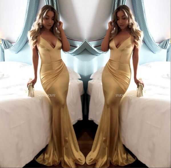 простой стиль sexy v-образным вырезом золотые вечерние платья русалки дешевые спинки мягкий атлас драпированный ремень спагетти длинные плат, Black;red
простой стиль sexy v-образным вырезом золотые вечерние платья русалки дешевые спинки мягкий атлас драпированный ремень спагетти длинные плат, Black;red