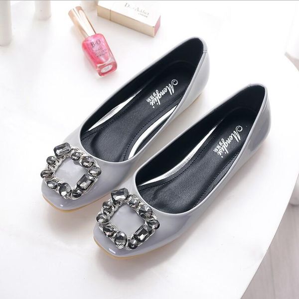 new fashion 2017 flats shoes women ballet princess shoes for casual crystal boat shoes rhinestone women flats plus size, Black
new fashion 2017 flats shoes women ballet princess shoes for casual crystal boat shoes rhinestone women flats plus size, Black