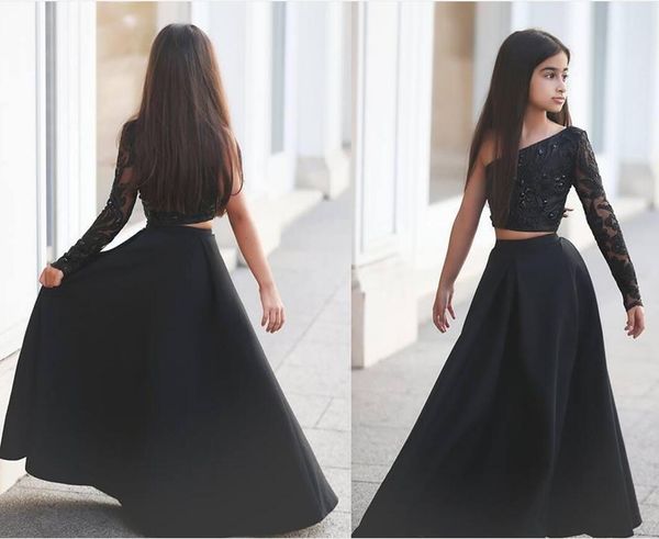 sweety two pieces girls pageant dress prom gown teens formal wear floor length lace long sleeves custom made one shoulder kids dresses, White;blue
sweety two pieces girls pageant dress prom gown teens formal wear floor length lace long sleeves custom made one shoulder kids dresses, White;blue