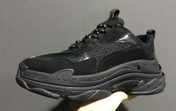 Discount Cheap men women Unveils New Triple S Sneakers,Fashion Spec Trainers,Shoes for Men,Running men Tripe-S new Training Sneakers Shoes
Discount Cheap men women Unveils New Triple S Sneakers,Fashion Spec Trainers,Shoes for Men,Running men Tripe-S new Training Sneakers Shoes