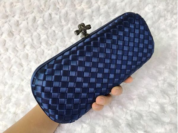 Bolsa de Mão da Noiva babygirl521
Bolsa de Mão da Noiva babygirl521