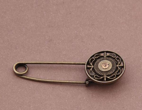 30pcs alloy jewelry accessories antique bronze retro brooch boy ice cream four leaf dragonfly owl disc purse diy pin brooches jewelry, Gray
30pcs alloy jewelry accessories antique bronze retro brooch boy ice cream four leaf dragonfly owl disc purse diy pin brooches jewelry, Gray