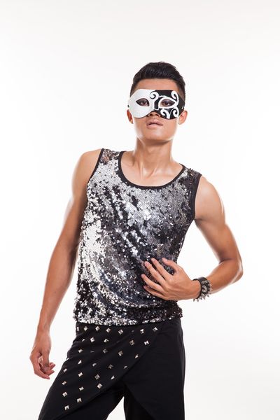 wholesale- ds men stage clothes costume paillette vest male performance wear male dj ds costume, Black;white
wholesale- ds men stage clothes costume paillette vest male performance wear male dj ds costume, Black;white