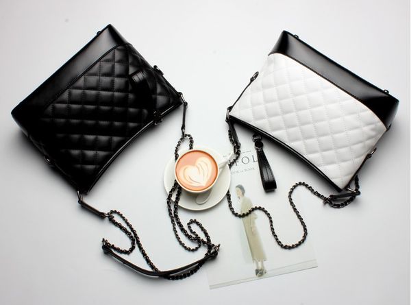 bucket bag. fashion casual bag. genuine leather. rhombus. metal chain. cowhide. women's bags. girl. small. cross body.shoulder bags. so
bucket bag. fashion casual bag. genuine leather. rhombus. metal chain. cowhide. women's bags. girl. small. cross body.shoulder bags. so