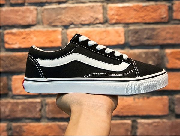 retail 2018 classic old skool big size 35-45 men /women canvas shoes stylish casual shoes men sport shoes, Black
retail 2018 classic old skool big size 35-45 men /women canvas shoes stylish casual shoes men sport shoes, Black