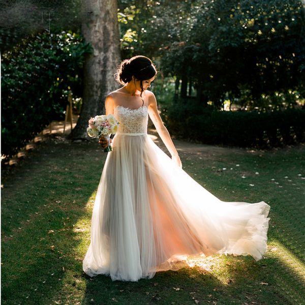 elegant bohemian wedding dress 2017 scoop illusion neck lace appliqued a line flowing tulle rustic forest 2016 wedding dresses, White
elegant bohemian wedding dress 2017 scoop illusion neck lace appliqued a line flowing tulle rustic forest 2016 wedding dresses, White
