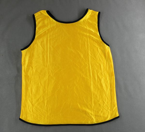 10pcs/lot yellow soccer group against bibs sports training against velour vests soccer shirts sports games group against jerseys, Black;yellow
10pcs/lot yellow soccer group against bibs sports training against velour vests soccer shirts sports games group against jerseys, Black;yellow