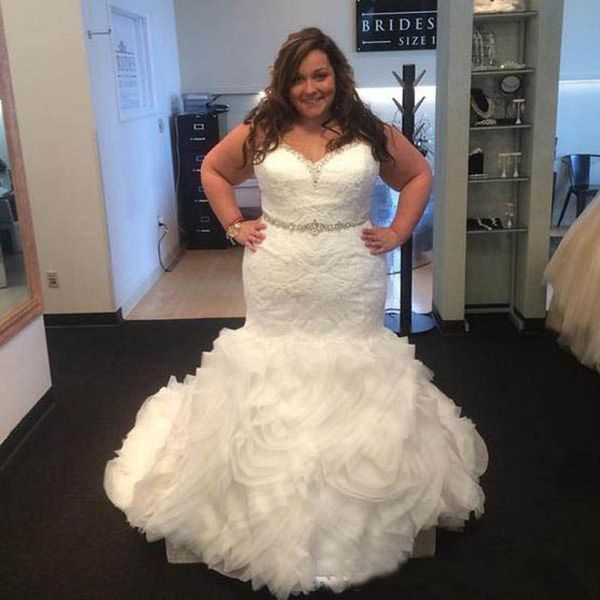 plus size mermaid wedding dresses fit and flare trumpet lace appliques beaded crystals belt ruffles skirt lace-up back bridal gowns, White
plus size mermaid wedding dresses fit and flare trumpet lace appliques beaded crystals belt ruffles skirt lace-up back bridal gowns, White