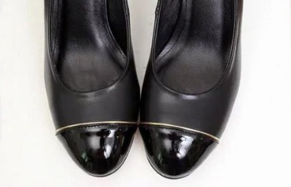 Fa hionville u702 40 genuine leather gold line thick heel black grey runway celeb de igner runway c b luxury brand
Fa hionville u702 40 genuine leather gold line thick heel black grey runway celeb de igner runway c b luxury brand