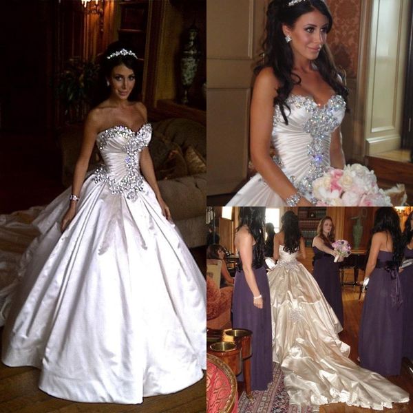 vintage luxury crystal castle church wedding dresses 2018 sweetheart cathedral train corset dubai arabic wedding gown plus size, White
vintage luxury crystal castle church wedding dresses 2018 sweetheart cathedral train corset dubai arabic wedding gown plus size, White