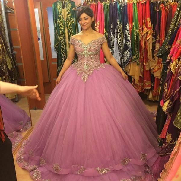 бальное платье quinceanera платья cap рукава глубокий v шеи блестки бусины сверкающих выпускные платья для подростков тюль слои театрализова, Blue;red
бальное платье quinceanera платья cap рукава глубокий v шеи блестки бусины сверкающих выпускные платья для подростков тюль слои театрализова, Blue;red