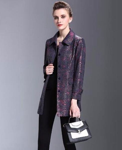 woman temperament of the spring and autumn period and the leisure fashion show thin big code printing trench coat / - 6, Black
woman temperament of the spring and autumn period and the leisure fashion show thin big code printing trench coat / - 6, Black