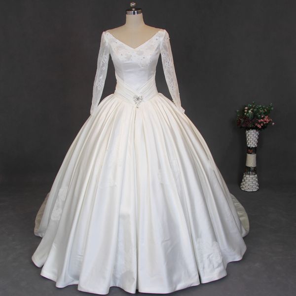 lace satin a line wedding dress with long sleeves 2018 new v neck bridal gowns custom made, White
lace satin a line wedding dress with long sleeves 2018 new v neck bridal gowns custom made, White