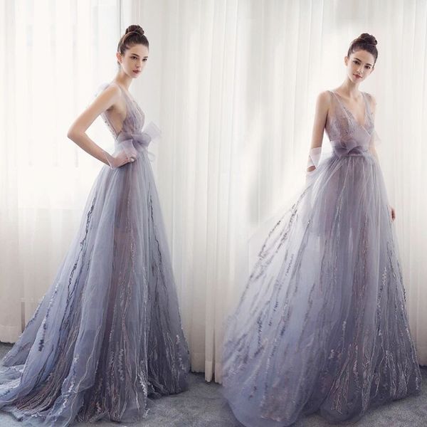fashion melancholy evening dresses spaghetti v-neck sleeveless a-line beaded appliqued backless sheer neck prom gowns, Black;red
fashion melancholy evening dresses spaghetti v-neck sleeveless a-line beaded appliqued backless sheer neck prom gowns, Black;red