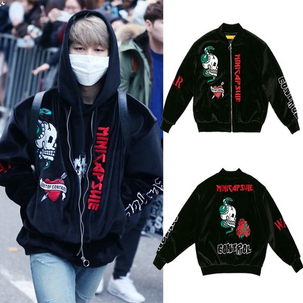 wholesale- kpop velvet embroidery padded coat bangtan boys varsity jacket outwear jacket, Black;brown
wholesale- kpop velvet embroidery padded coat bangtan boys varsity jacket outwear jacket, Black;brown