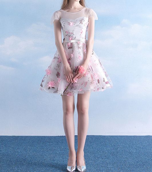 2019 summer modern short sleeve homecoming gowns new a line colorful graduation dress sash handmade flowers floral embroidered organza, Blue;pink
2019 summer modern short sleeve homecoming gowns new a line colorful graduation dress sash handmade flowers floral embroidered organza, Blue;pink