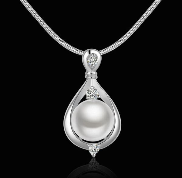 12pcs water drop pearls pendant necklaces with silver color snake chain crystal necklaces weddding jewelry 2017 may style
12pcs water drop pearls pendant necklaces with silver color snake chain crystal necklaces weddding jewelry 2017 may style