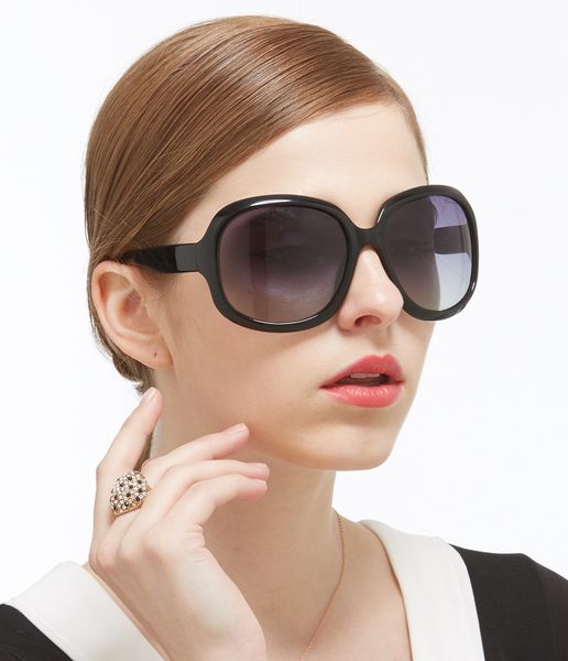 classic luxury polarized fashion fashion accessory sun glasses uv400 female women sale driving glasses for travel gonw sunglasses whole nlhg, White;black 
classic luxury polarized fashion fashion accessory sun glasses uv400 female women sale driving glasses for travel gonw sunglasses whole nlhg, White;black