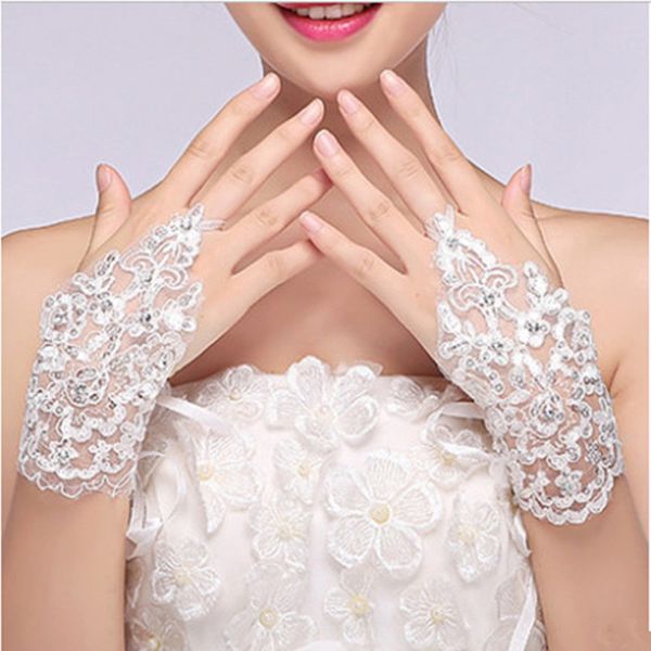wholesale- lace elegant white fingerless short paragraph rhinestone gloves, Blue;gray
wholesale- lace elegant white fingerless short paragraph rhinestone gloves, Blue;gray