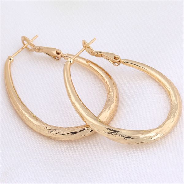 Women Charm Jewelry Fashion Earrings 18K Yellow Gold Plated Fashion Personality Hoops Earrings for Party Nice Birthday Gift ER-955
Women Charm Jewelry Fashion Earrings 18K Yellow Gold Plated Fashion Personality Hoops Earrings for Party Nice Birthday Gift ER-955