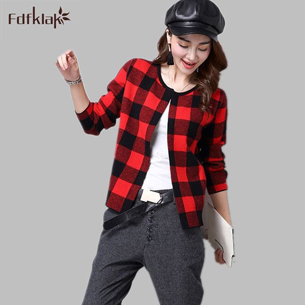 wholesale- cardigan zipper autumn winter new korean knit cardigan fashion long sleeve ladies sweater short knitted sweater women e0610, White;black
wholesale- cardigan zipper autumn winter new korean knit cardigan fashion long sleeve ladies sweater short knitted sweater women e0610, White;black
