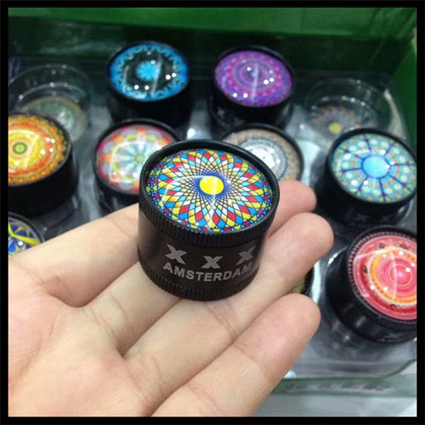 Красочные Амстердам Grinder 30 мм 50 мм 4 части бульдог Амстердам Grinder табак Grinder для курения против Кали Дробилка шлифовальные машины
Красочные Амстердам Grinder 30 мм 50 мм 4 части бульдог Амстердам Grinder табак Grinder для курения против Кали Дробилка шлифовальные машины