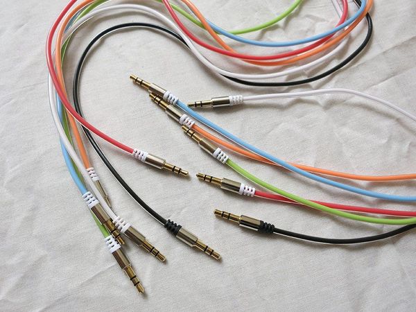 100cm male to male 3.5mm jack to 3.5mm 6 colors crystal audio cable for iphone car aux for phone cd player 300pcs/lot
100cm male to male 3.5mm jack to 3.5mm 6 colors crystal audio cable for iphone car aux for phone cd player 300pcs/lot