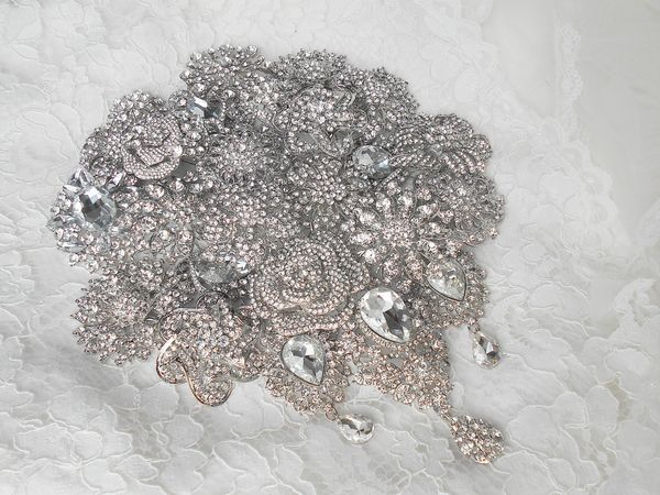 24pcs/lot rhodium silver clear crystal party or wedding bouquet brooch bridal accessory diy wedding craft supplies, Gray
24pcs/lot rhodium silver clear crystal party or wedding bouquet brooch bridal accessory diy wedding craft supplies, Gray