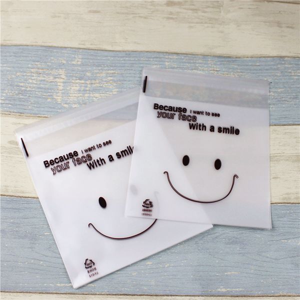 bolsas de regalo 300pcs lot14x16 5cm 11x13 5cm frosted smile face bag biscuit candy selfadhesive diy baking package food packaging bags
bolsas de regalo 300pcs lot14x16 5cm 11x13 5cm frosted smile face bag biscuit candy selfadhesive diy baking package food packaging bags