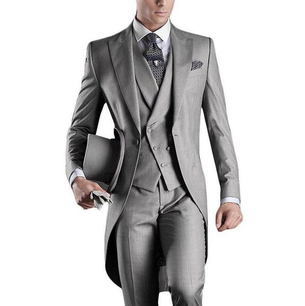 wholesale- selling 2016 custom mens suits italian tailcoat gray wedding suits for men groom mens tuxedo suits (jacket+pants+vest, White;black
wholesale- selling 2016 custom mens suits italian tailcoat gray wedding suits for men groom mens tuxedo suits (jacket+pants+vest, White;black