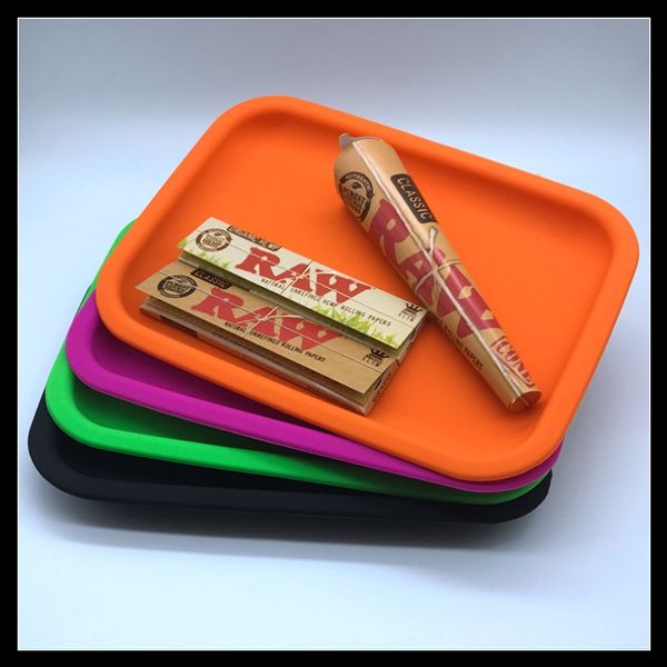 High Quality Cigarette Rolling Trays 8" Silicone Rolling Tray Silicone Case Container Heat-resistant Square Size 20cm* 14.5cm
High Quality Cigarette Rolling Trays 8" Silicone Rolling Tray Silicone Case Container Heat-resistant Square Size 20cm* 14.5cm