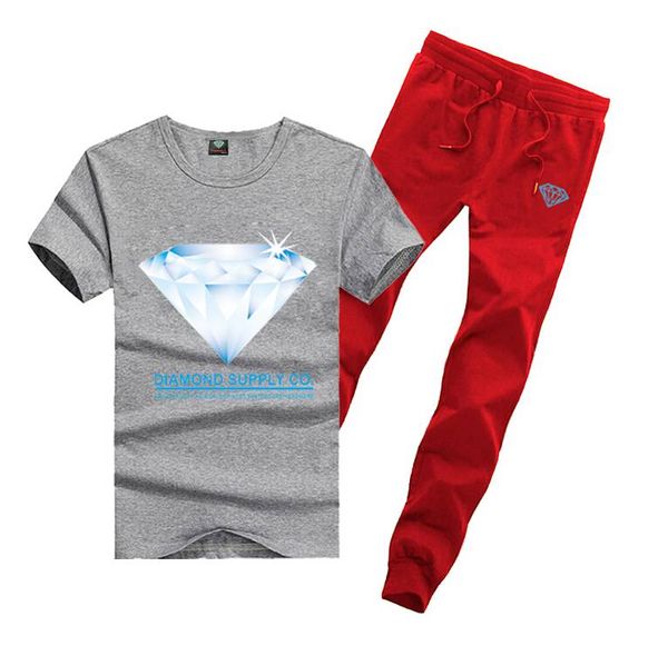 d431 s-5xl new leisure diamond supply t-shirt and long pants suit o-neck elastic waist men's tracksuits, Gray
d431 s-5xl new leisure diamond supply t-shirt and long pants suit o-neck elastic waist men's tracksuits, Gray