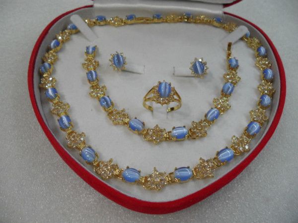 women's wedding engagement blue opal yellow gold 18k necklace set, Black 
women's wedding engagement blue opal yellow gold 18k necklace set, Black