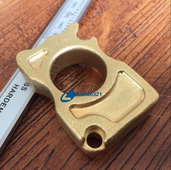 Edc handmade thickening olid bra tiger finger key chain ring tactical outdoor elf defen e urvive fir t aid broken window tool
Edc handmade thickening olid bra tiger finger key chain ring tactical outdoor elf defen e urvive fir t aid broken window tool